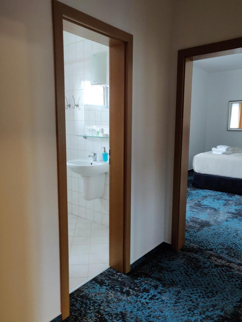 Hotel Oya Prag Eksteriør billede